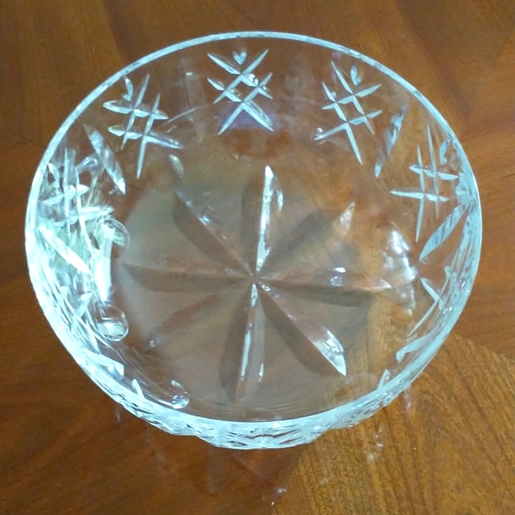 Beautiful Waterford Crystal Bowl - Picture 3 of 6